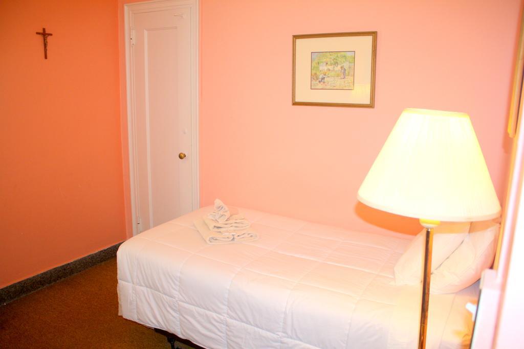 Hotel Leo House Nowy Jork Pokój zdjęcie